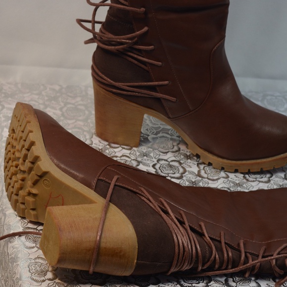 Brown Tall Boots Lace Back SZ 9 Bucco NWOT - Picture 4 of 8